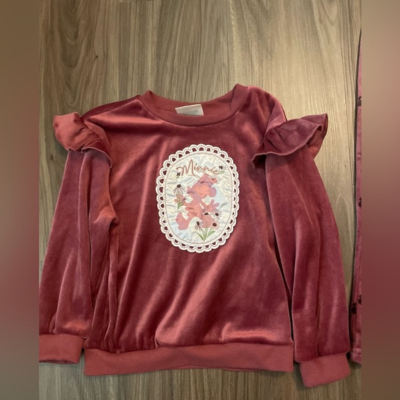 Disney Minnie Mouse Burgundy Matching ruffle sweater wideleg Set Plush Velour 5T - Picture 6 of 8